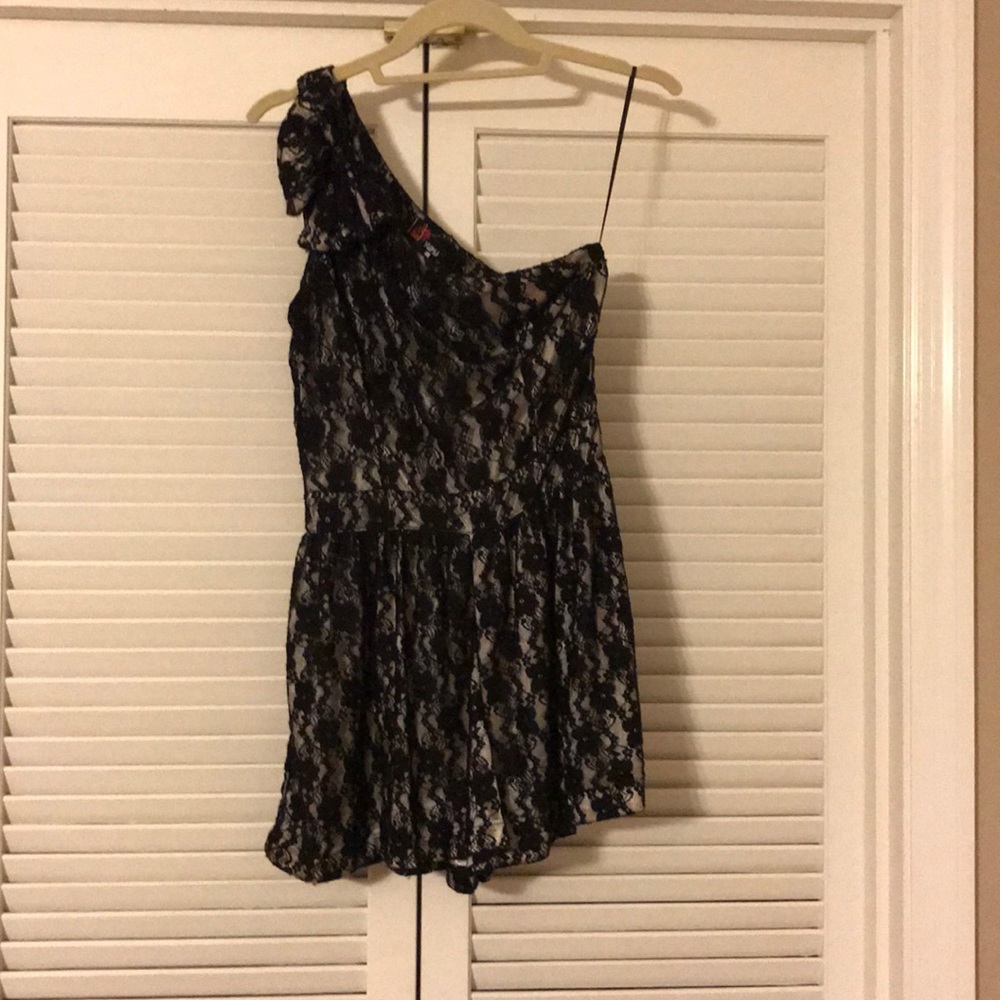 Lace romper